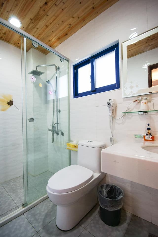 澎湖藍海天晴民宿 l 近山水沙灘-榕樹四人房-8