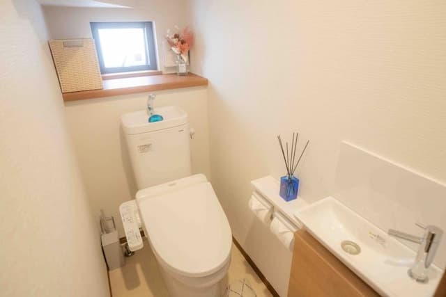 White Terrace D seaview terrace Private house/ 5 room 2 bath full kitchen living room NETFLIX/BBQ/MAX 10 ppl/English OK-SEA VIEW 5Room balcony with BBQ grill up to 10ppl-12