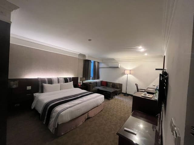 Guide Hotel Kaohsiung Liuhe-Standard Double Room without Window-3