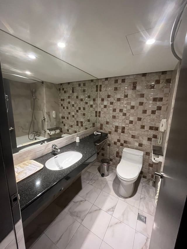 Guide Hotel Kaohsiung Liuhe-Family Room for 5 People-4