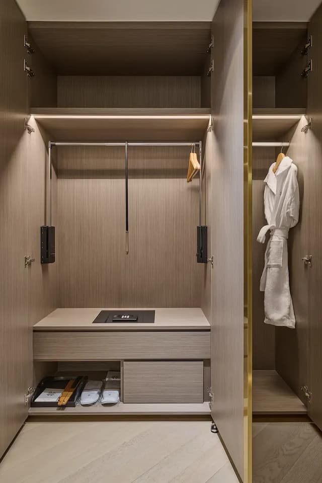 GRAND HILAI TAIPEI-Deluxe King Room｜Room Only-8