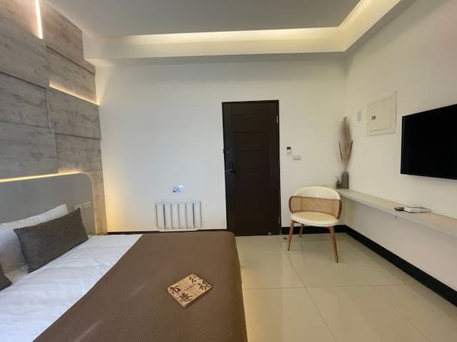 市港行旅-日式侘寂風雙人房-9