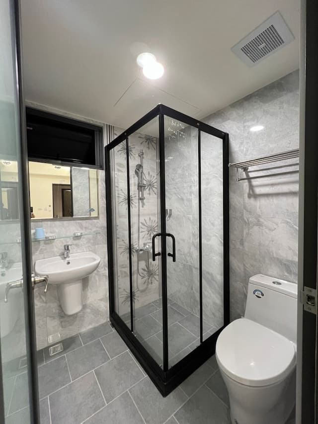 Leo & Alley B&B-쿼드러플룸-5