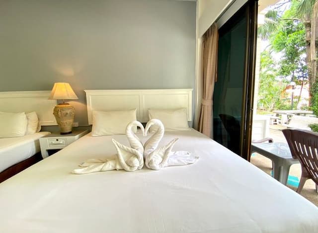 Garden Home Kata-Family 3 People-5