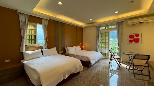 Elephant garden B&B-Eight-room (floor in the building)-1