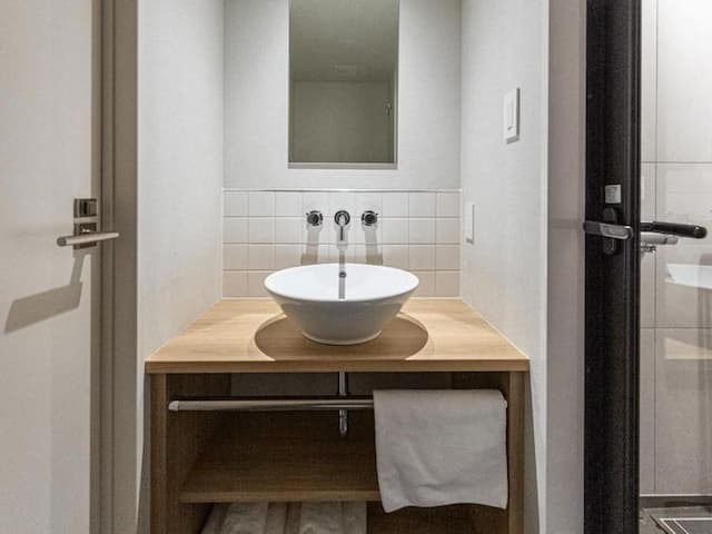 神戶特別企劃：五天四夜-神戶三宮皇家公園CANVAS飯店x大阪格蘭貝爾酒店｜每人最高折4000元 再送【關西國際機場→神戶】海上高速船票特殺優惠方案！！（名額有限 售完為止）-大阪格蘭貝爾飯店｜雙床房-雙人入住-4