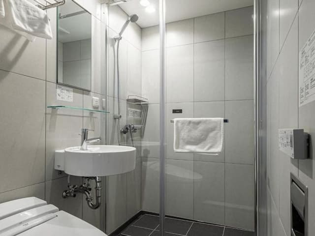 神戶特別企劃：五天四夜-神戶三宮皇家公園CANVAS飯店x大阪格蘭貝爾酒店｜每人最高折4000元 再送【關西國際機場→神戶】海上高速船票特殺優惠方案！！（名額有限 售完為止）-大阪格蘭貝爾飯店｜雙床房-雙人入住-6