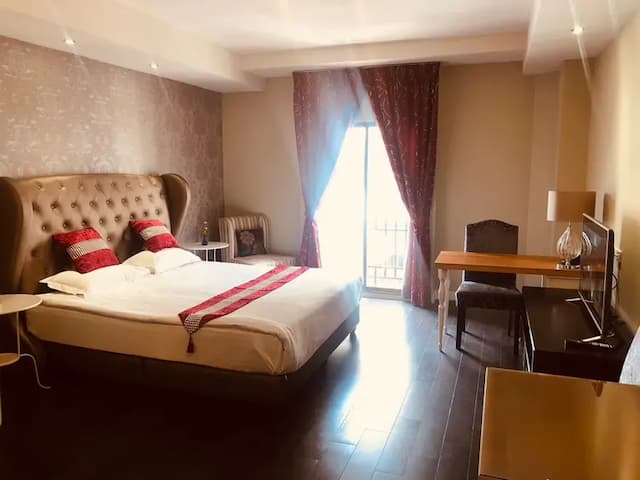 THE STAR OF SATHON-Luxury King Room-3