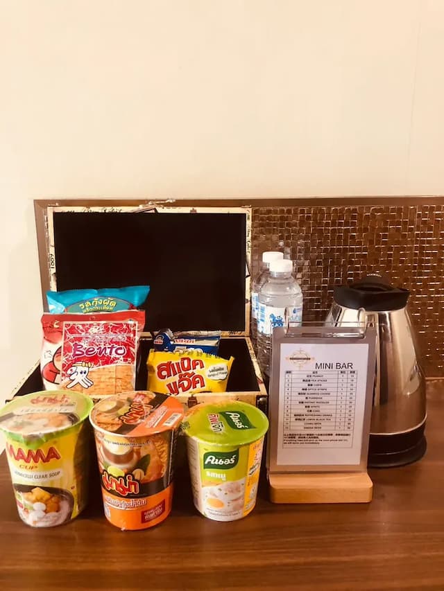 THE STAR OF SATHON-Luxury King Room-8