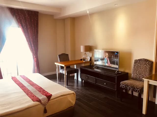 THE STAR OF SATHON-Luxury King Room-4