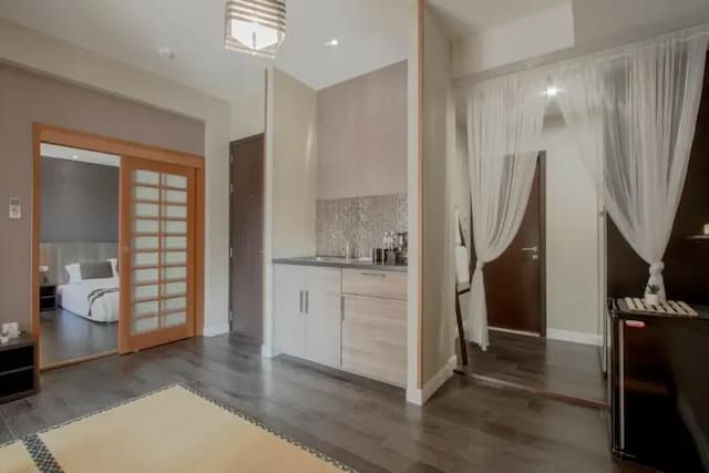 THE STAR OF SATHON-Japanese Family Room-2