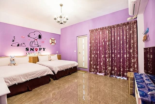 Dreamer 24th elevator bed and breakfast-Quadruple Family Suite with Balcony-6