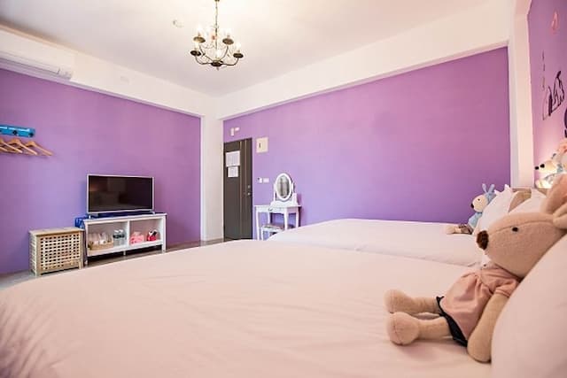 Dreamer 24th elevator bed and breakfast-Quadruple Family Suite with Balcony-7