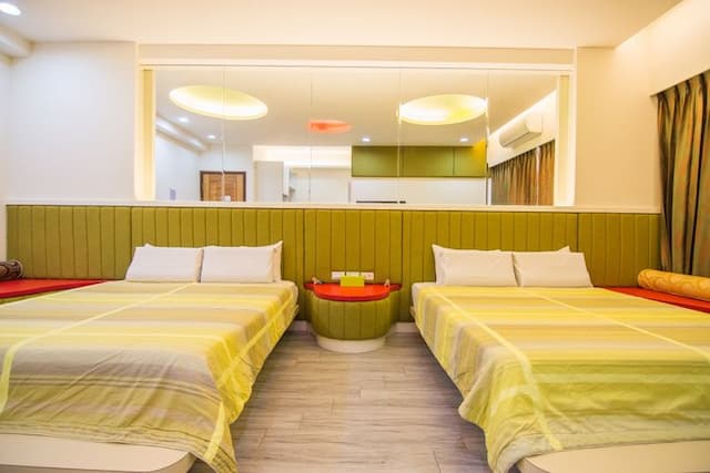 하프데이 버드 부티크 베드 앤 브렉퍼스트 (Half-day bird boutique bed and breakfast)-cactus-1