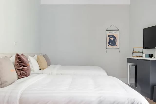 Water House-Quadruple Room with Mountain View-8