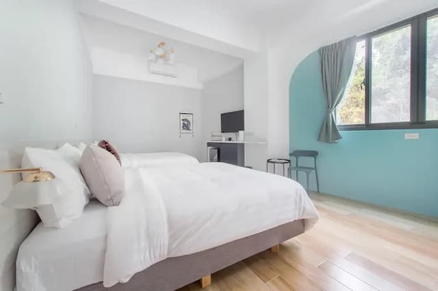 Water House-Quadruple Room with Mountain View-3