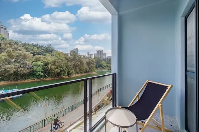 Water House-Superior Quadruple Room with Balcony-14