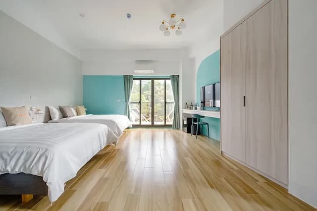 Water House-Lake view family quadruple room with bathtub-5