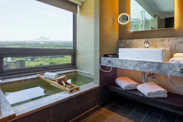 Kilin Hotel, JiaoXi-Standard Double Room with City View-5