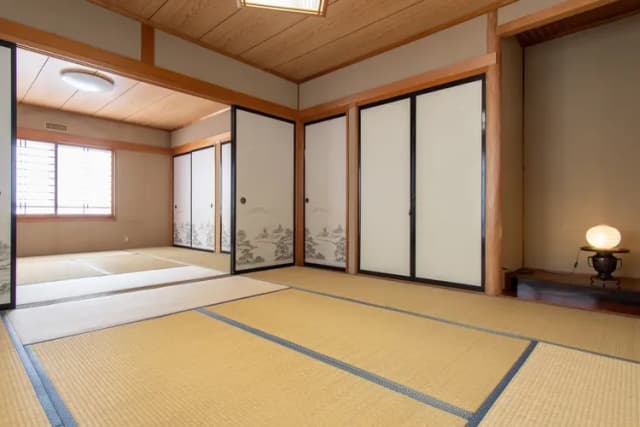 二階和室、