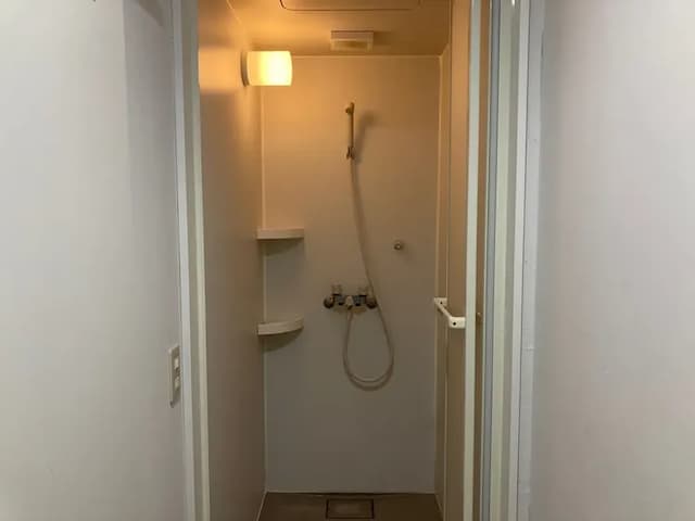 共用シャワー