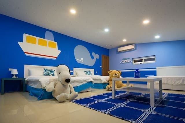 뤄동 나이트 마켓 스톱 리스닝 Luodong Night Market stop listening-Son - Ocean Quadruple Room-1