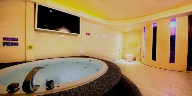 溫莎堡汽車旅館-仁德館-雙人房－附私人衛浴-10