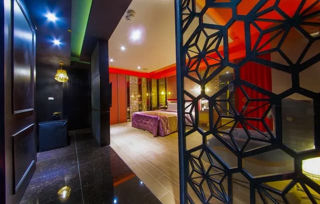 溫莎堡汽車旅館-仁德館-豪華雙人房－附浴缸-8