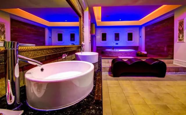 溫莎堡汽車旅館-仁德館-高級雙人房-4