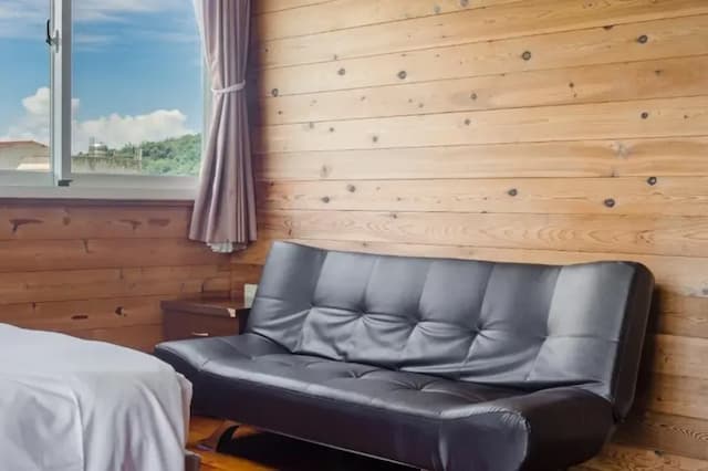 日月潭碧水山居湖畔民宿-湖景特大雙人床房-11