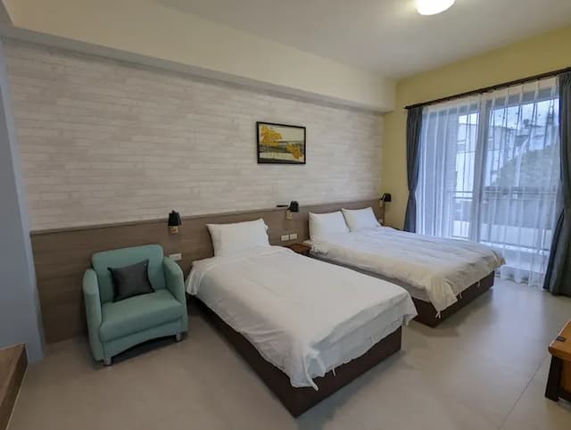 漫旅行民宿｜可選購10-13人包棟｜台東關山-四人房 - 私人衛浴-2