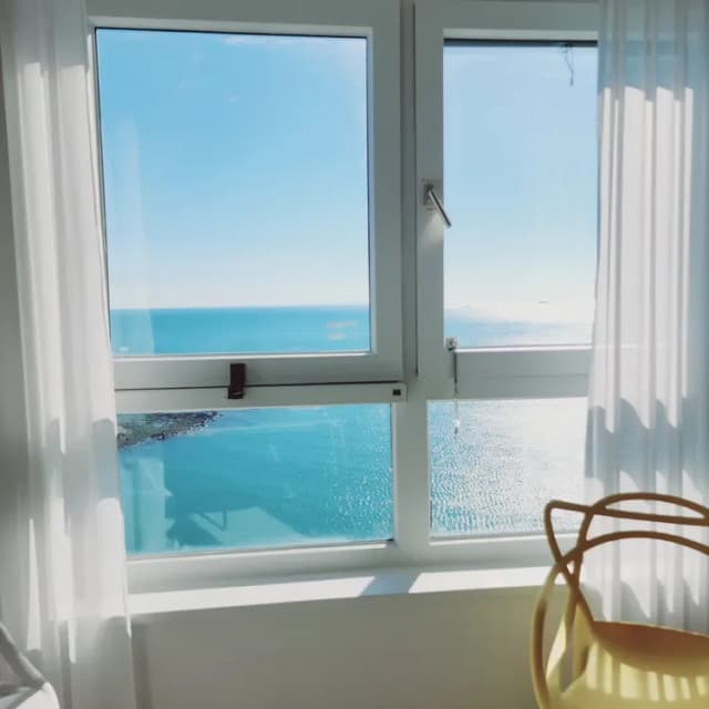 Sunrise view every morning is fantastic. Sparkling ocean waves, wide ocean view from the 28th floor