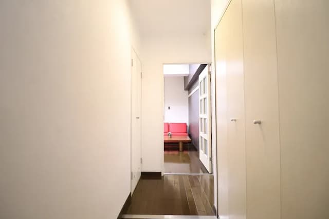 AMT: Nippombashi Station 2 Minutes-303-7