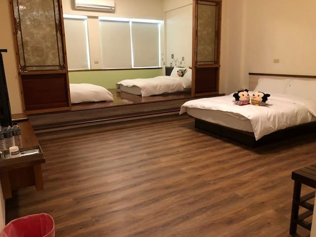 捷米民宿-溫馨六人套房-1