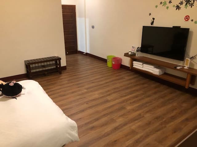 捷米民宿-溫馨六人套房-5