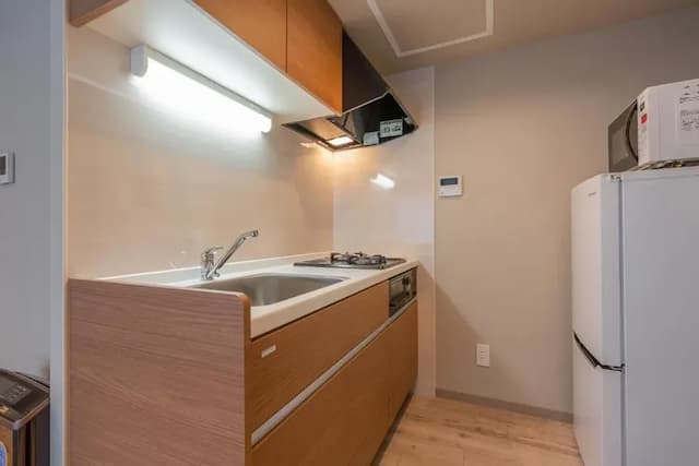 越戶KOTONI ANNEX｜琴似站步行5分/方便至白色戀人工廠-標準三人房-4