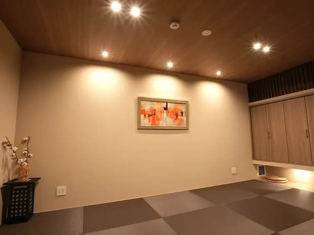 【A08（アルモニア／和室】クローゼットに布団セットをご用意しております