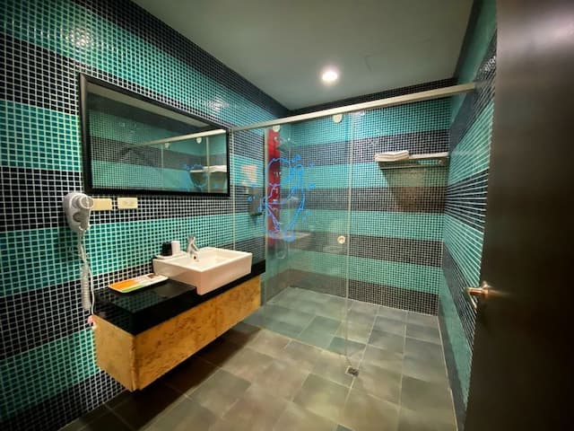 圓頂瓦舍海景民宿 l 電影取景地-R101蔚藍海岸雙人房-9