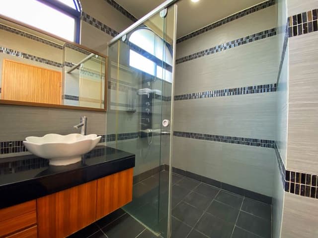 圓頂瓦舍海景民宿 l 電影取景地-R102/R103   雅適四人房-7