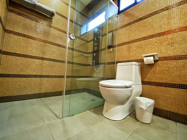 圓頂瓦舍海景民宿 l 電影取景地-R102/R103   雅適四人房-9