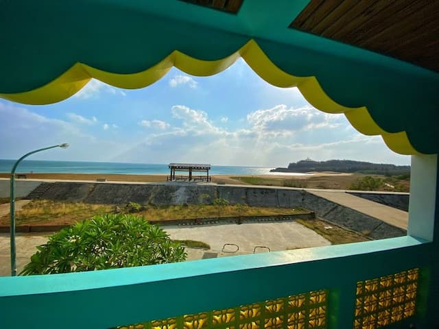 圓頂瓦舍海景民宿 l 電影取景地-R202/R302 唯美海景四人房-6