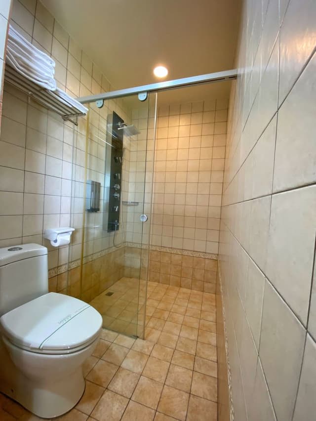 圓頂瓦舍海景民宿 l 電影取景地-R202/R302 唯美海景四人房-5