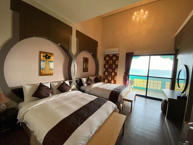 圓頂瓦舍海景民宿 l 電影取景地-R202/R302 唯美海景四人房-7