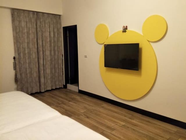 Clove fish inn-202 four-room-4