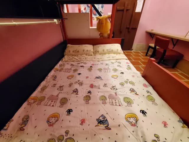 Xiehuier B&B Children's House-Family children's room（Pink)-4