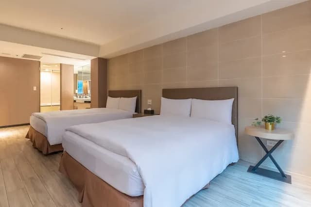 ガイドホテル 台北復北｜MRT中山國中駅の近く-Superior Quadruple Room-5