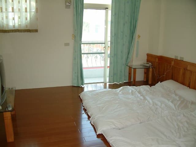 Peak Forest Villa-Four wind room-4