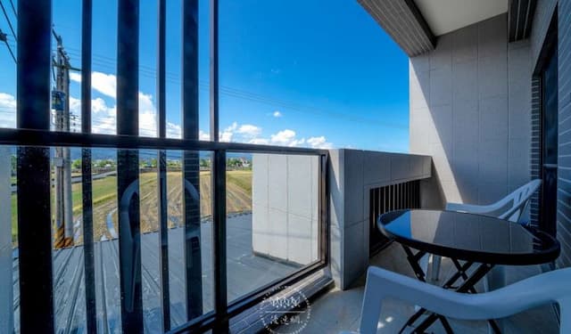 Rice-Riverland BNB-Baseball room-6