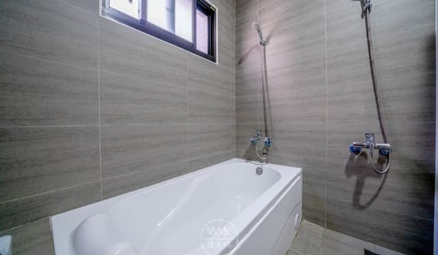 Rice-Riverland BNB-Baseball room-4