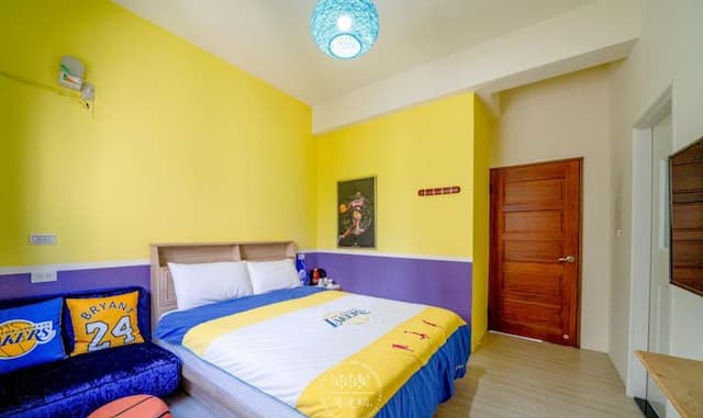 Rice-Riverland BNB-Basketball room-2